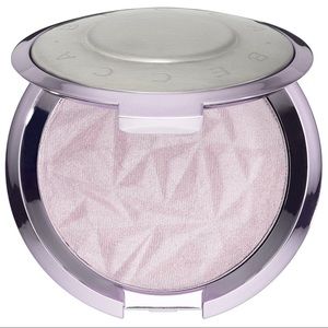 LIMITED EDITION Becca Prismatic Amethyst Highlight